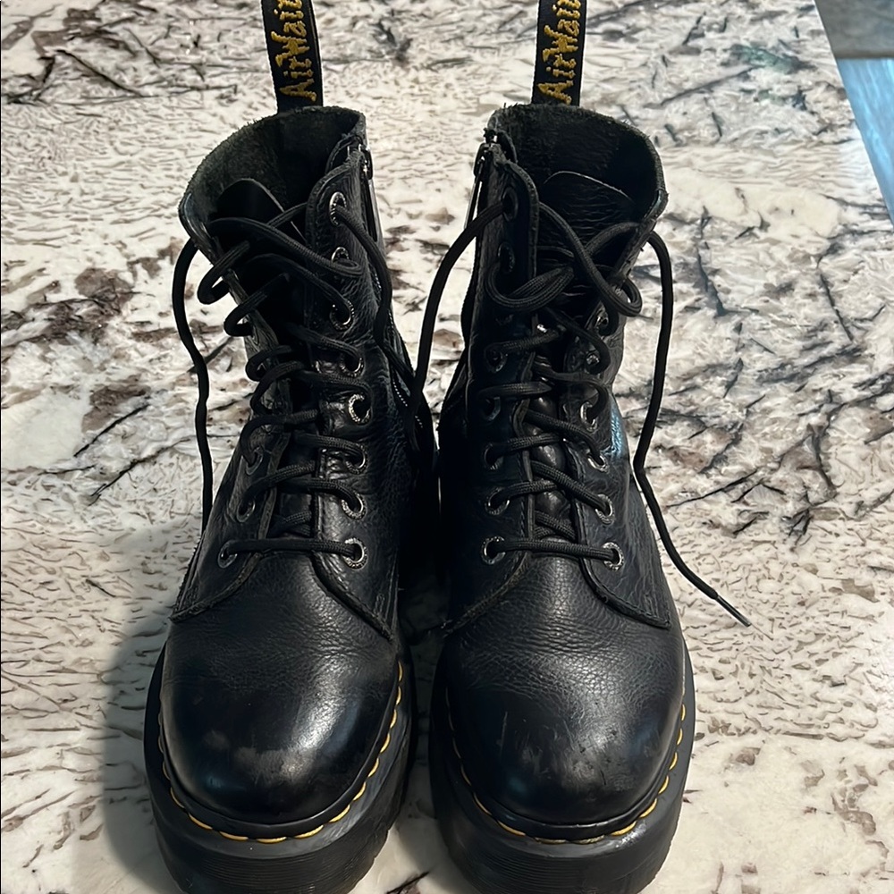 Dr. Martens Black Jadon Pisa size 7